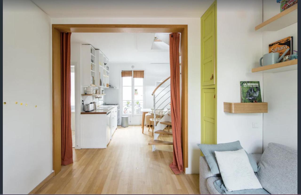 Paris Petit Appartement Lumineux Et Atypique Exterior photo